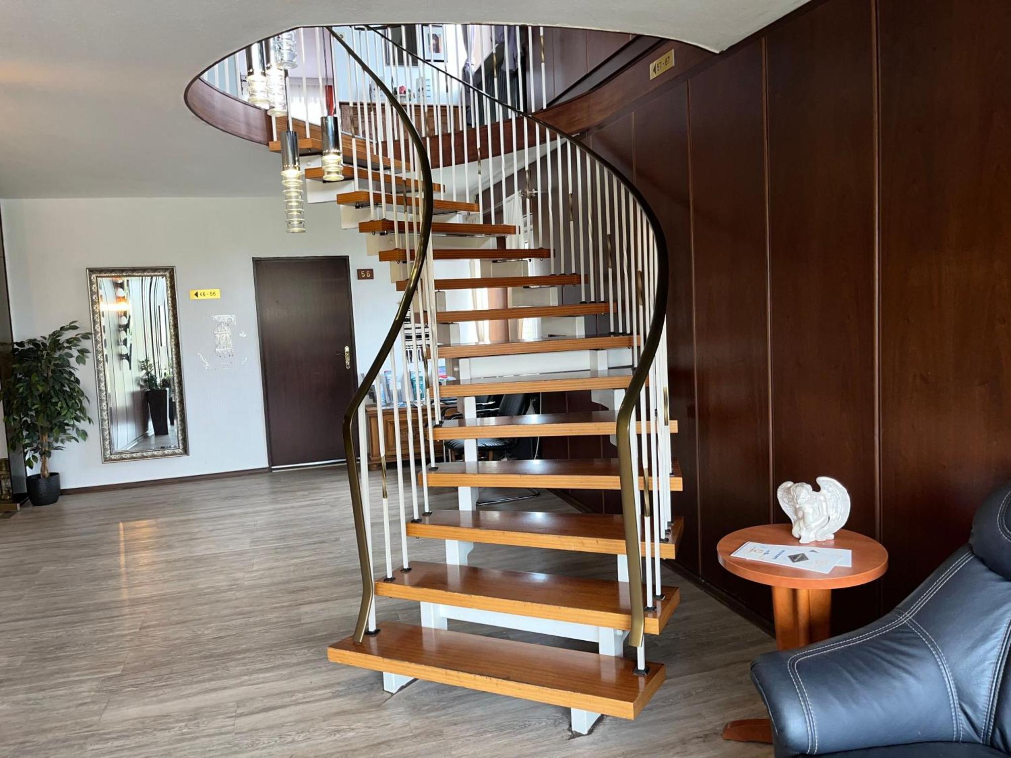 בוטיאדינגן Hotel Filoxenia מראה חיצוני תמונה